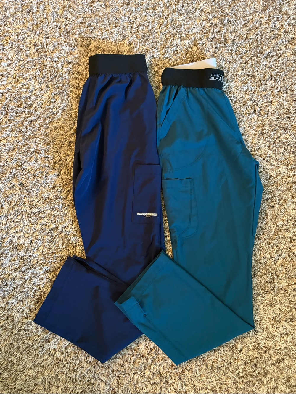 Skechers womens scrub Pants - Navy & Teal
